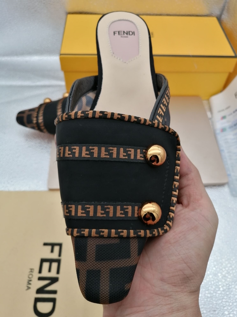 Fendi Slippers